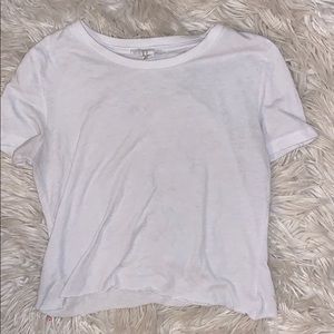 WHITE RAW HEM CROP TOP